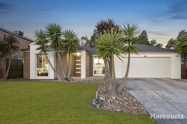 6 Minak Close, Narre Warren South VIC 3805
