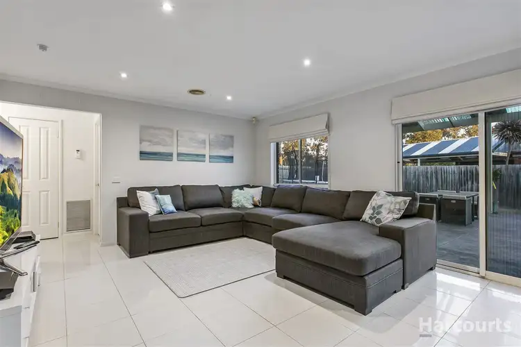 Fifth view of Homely house listing, 6 Minak Close, Narre Warren South VIC 3805