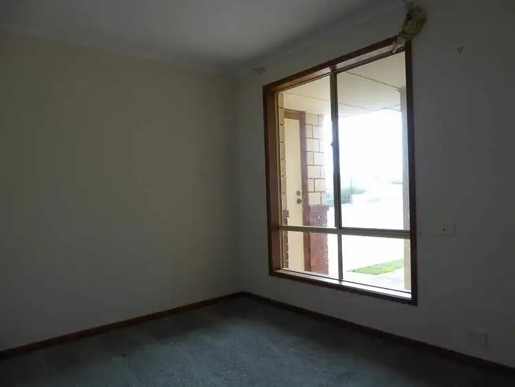 Fifth view of Homely house listing, 9 Surrey Court, Craigmore SA 5114