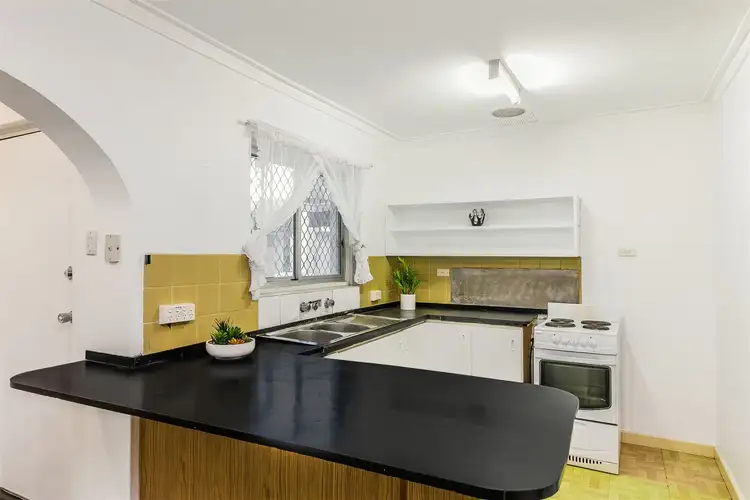 Fourth view of Homely house listing, 5 Corvus Place, Rockingham WA 6168