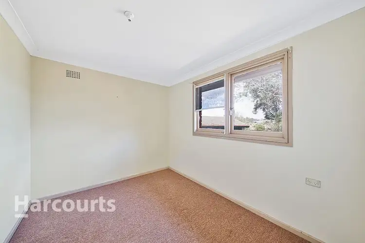 Fifth view of Homely house listing, 2 Summers Place, Bradbury NSW 2560