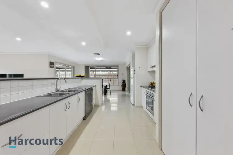 Fifth view of Homely house listing, 4 Drystone Crescent, Cairnlea VIC 3023