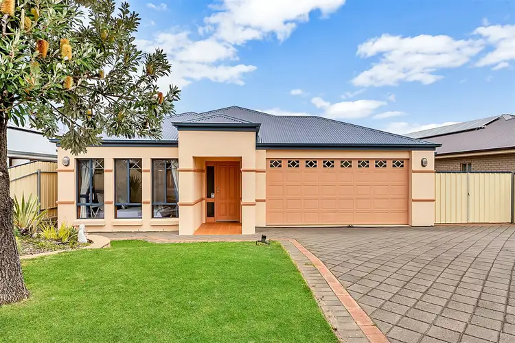61 Wentworth Parade, Hindmarsh Island SA 5214