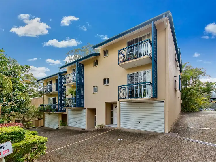 Main view of Homely townhouse listing, 7/4 Moore Street, Taringa QLD 4068