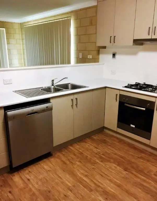 Fifth view of Homely house listing, 8 Cannes Parade, Castletown WA 6450