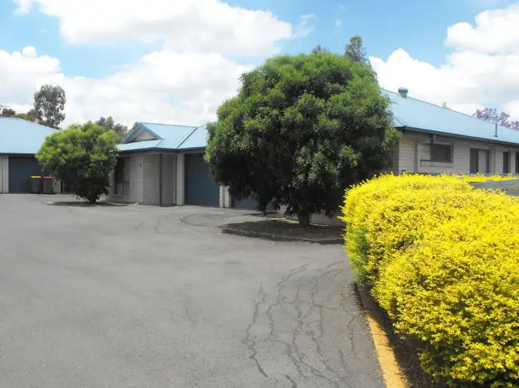 Main view of Homely unit listing, 4/100 Clark Street, Clifton QLD 4361