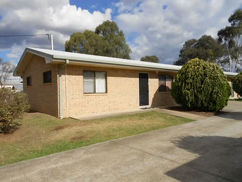 Main view of Homely unit listing, 4/21 Davenport Street, Clifton QLD 4361