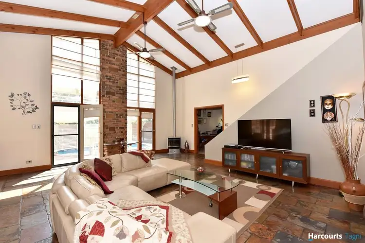20 Jerilderie Drive, Happy Valley SA 5159