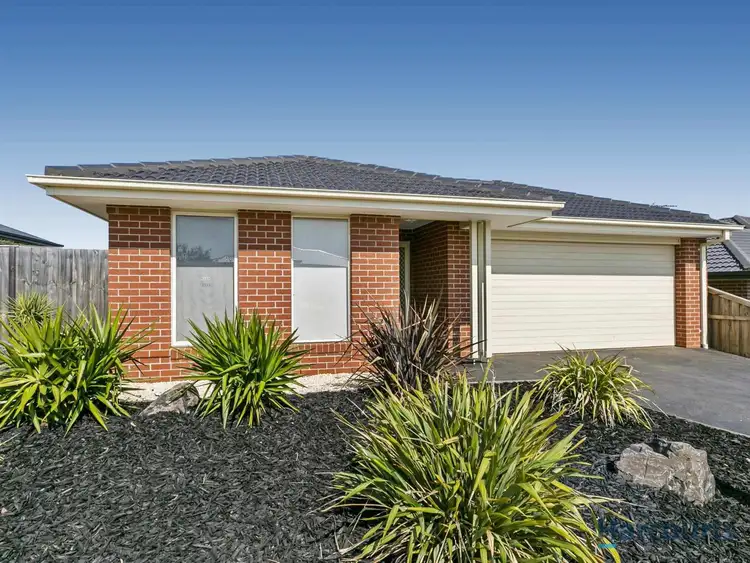 8 Sunridge Avenue, Warragul VIC 3820
