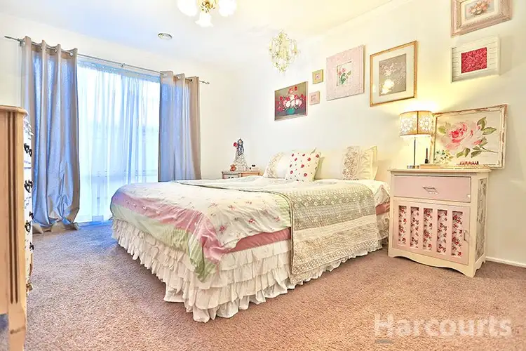 Sixth view of Homely house listing, 25 Oaklands Way, Pakenham VIC 3810