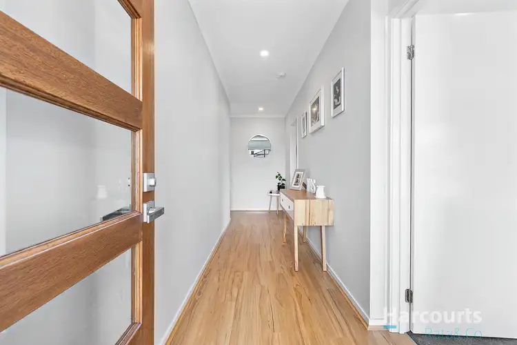Second view of Homely house listing, 4 Desmodium Way, Kalkallo VIC 3064