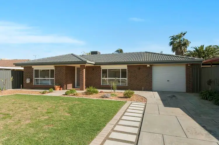 6 Reynolds Drive, Paralowie SA 5108