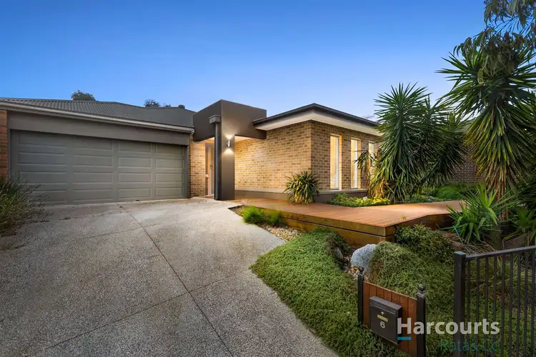 6 Vantage Point Boulevard, Doreen VIC 3754
