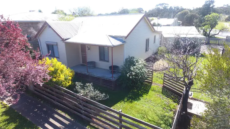 11 Conway Street, Stawell VIC 3380