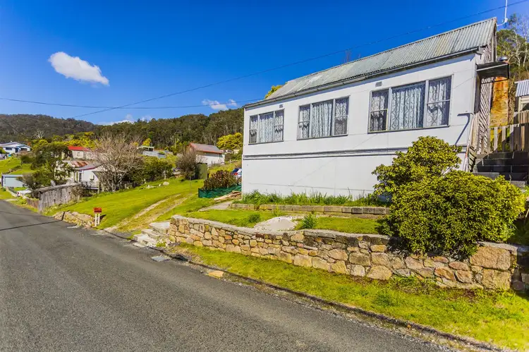 7-9 Church Street, Derby TAS 7264