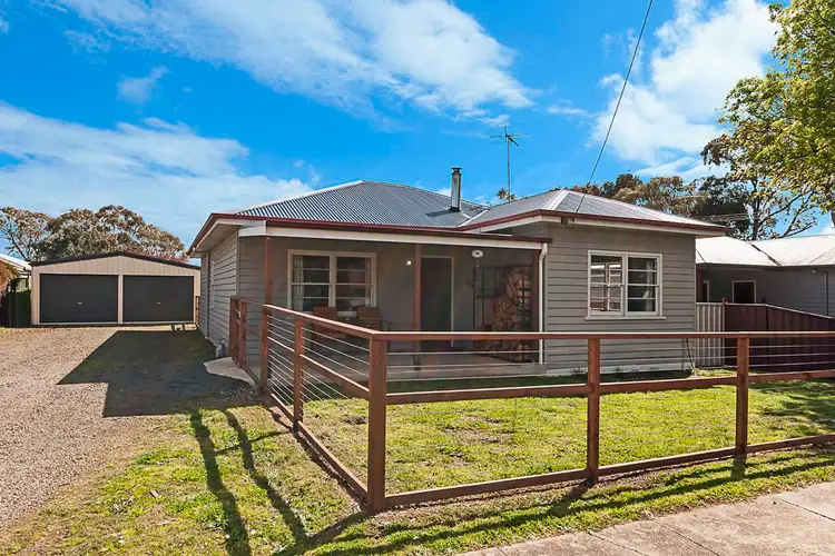 69a Gordon Street, Hamilton VIC 3300