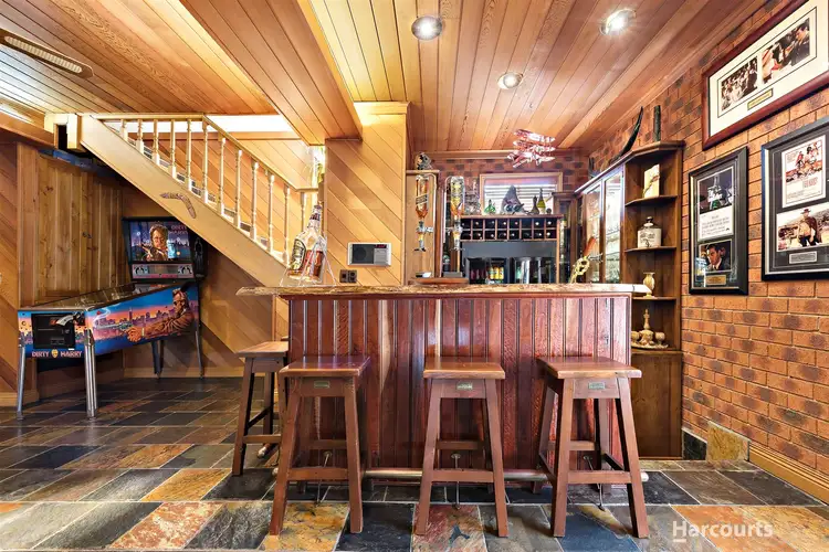 Fifth view of Homely house listing, 4 Lorraine Court, Wheelers Hill VIC 3150