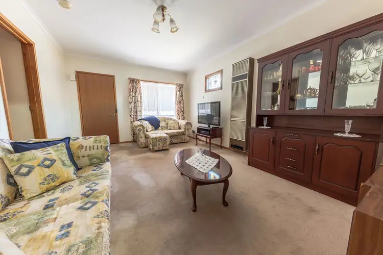 Third view of Homely unit listing, 2/10 Johnstons Lane, Wangaratta VIC 3677