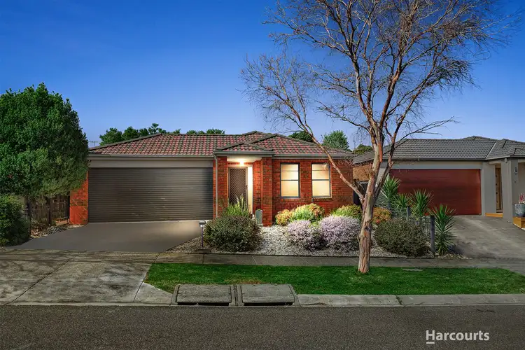 16 Huron Parkway, Pakenham VIC 3810