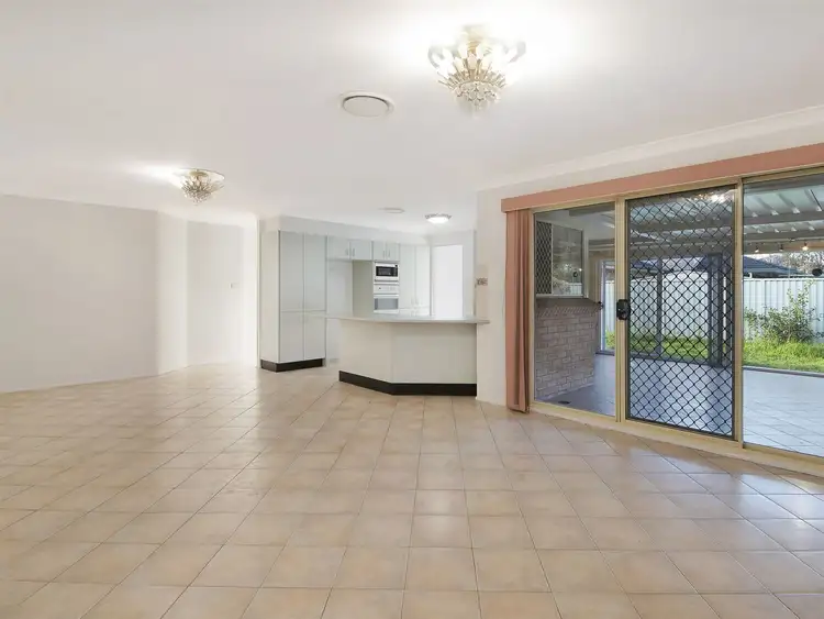 Fifth view of Homely house listing, 4 Jenolan Court, Wattle Grove NSW 2173