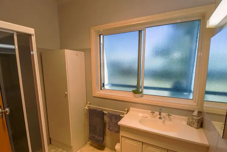 Sixth view of Homely house listing, 100 Devereux Street, Warracknabeal VIC 3393