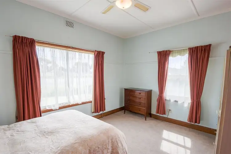 Fifth view of Homely house listing, 92 Kalkee Road, Horsham VIC 3400