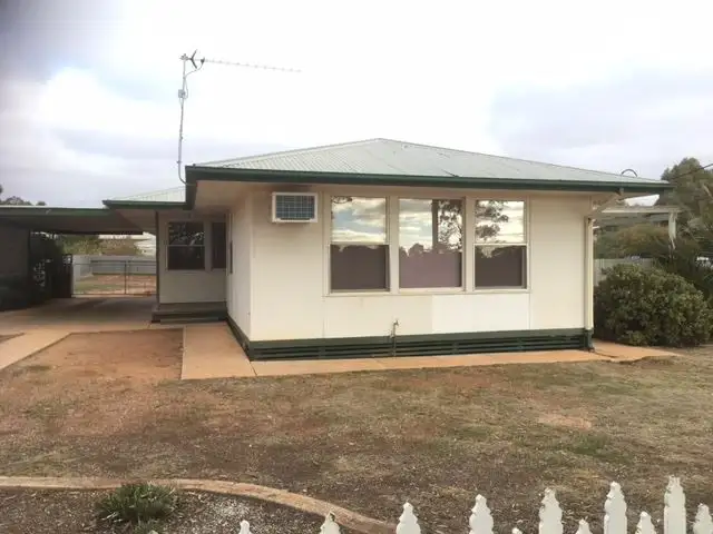 114 Hill Street, Peterborough SA 5422