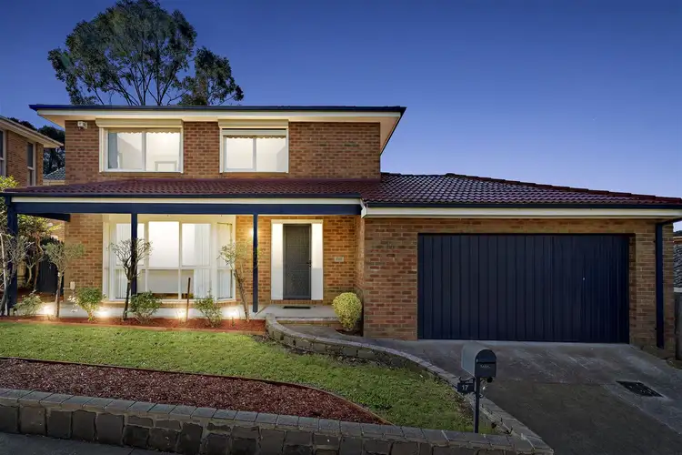 17 Bellara Way, Wheelers Hill VIC 3150