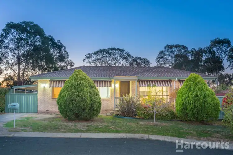 4 Mudie Pl, Charnwood ACT 2615