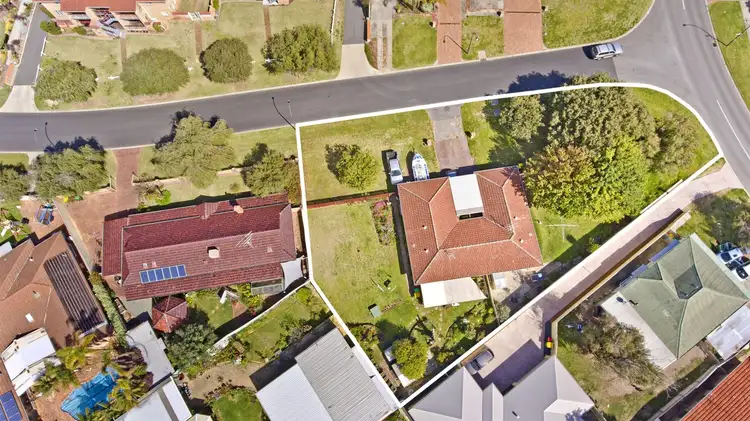 Fifth view of Homely semi-detached listing, 2 Carlisle Street, Shoalwater WA 6169
