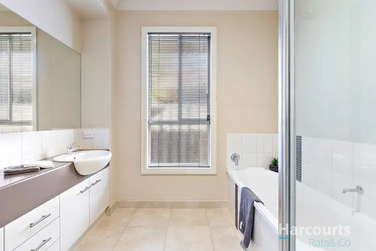 Fifth view of Homely house listing, 16 Cassowary Road, South Morang VIC 3752