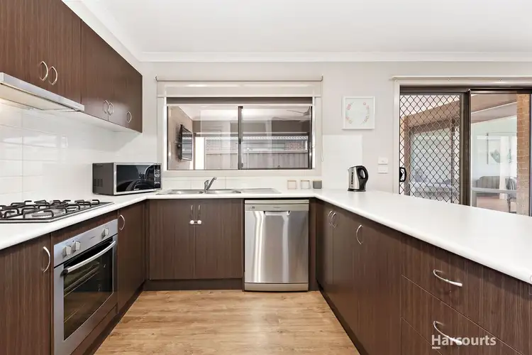 Fourth view of Homely house listing, 33 Elwood Avenue, Pakenham VIC 3810