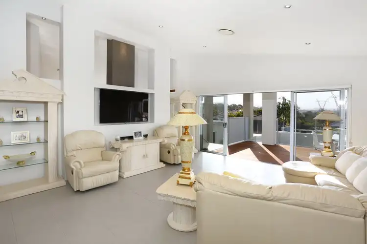 Fifth view of Homely house listing, 72 Clover Hill Drive, Mudgeeraba QLD 4213