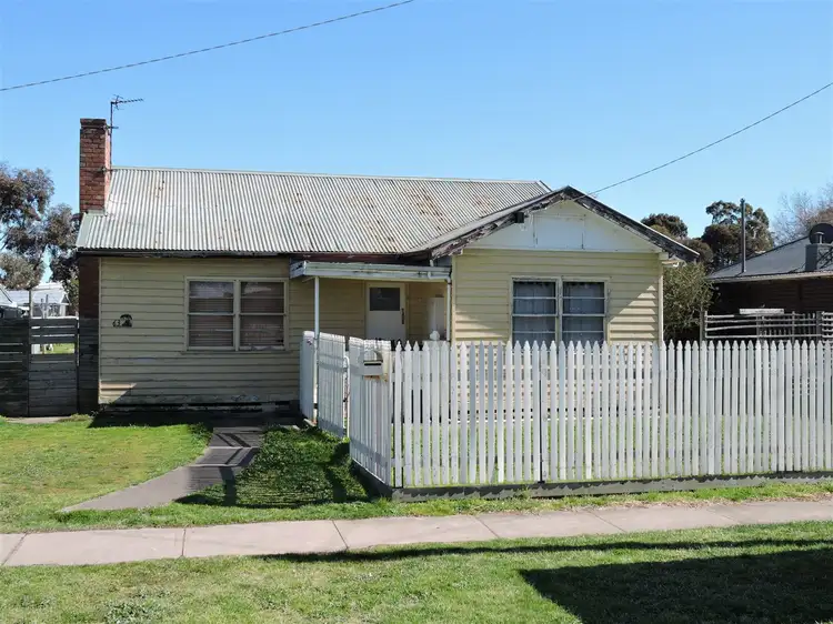 63 Campbell Street, Ararat VIC 3377