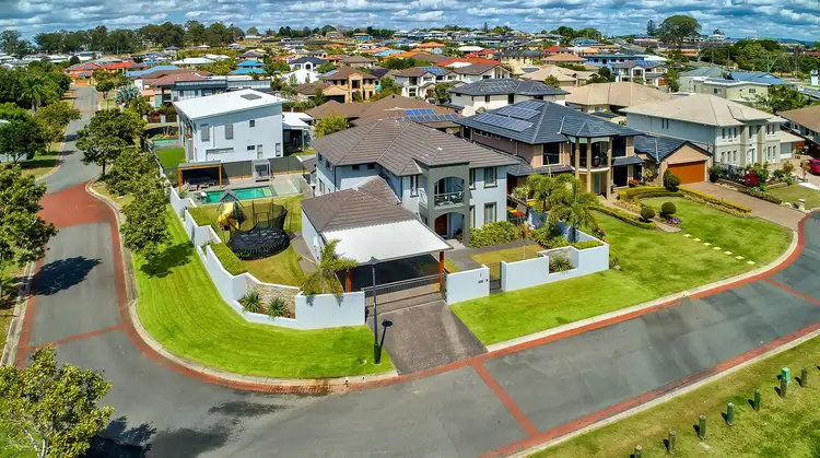 Second view of Homely house listing, 8 Laguna Place, Bridgeman Downs QLD 4035