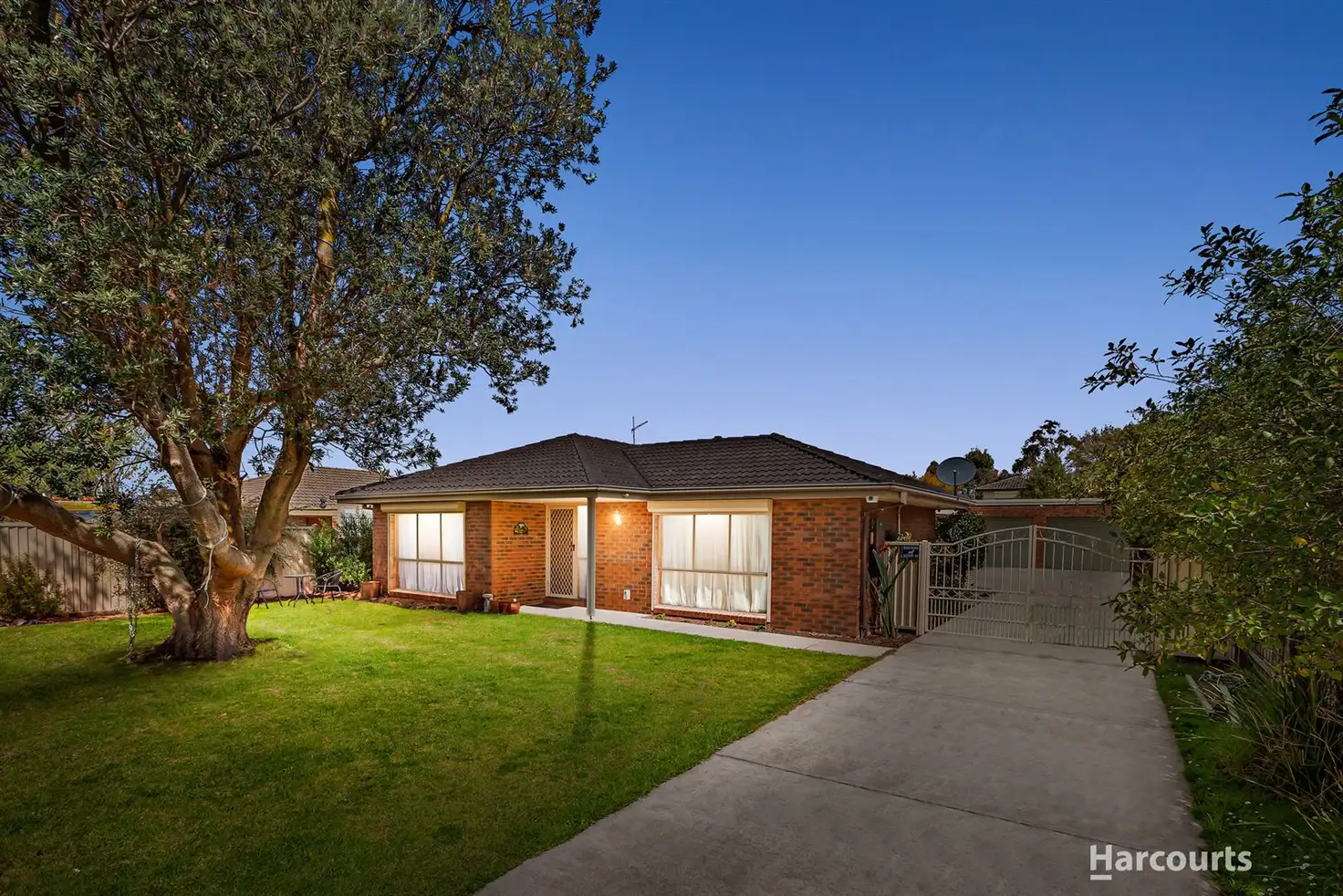 Main view of Homely house listing, 5 Adam Court, Pakenham VIC 3810