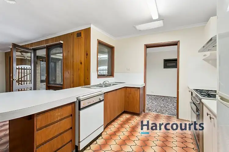 Fifth view of Homely house listing, 194 Sterling Drive, Keilor East VIC 3033