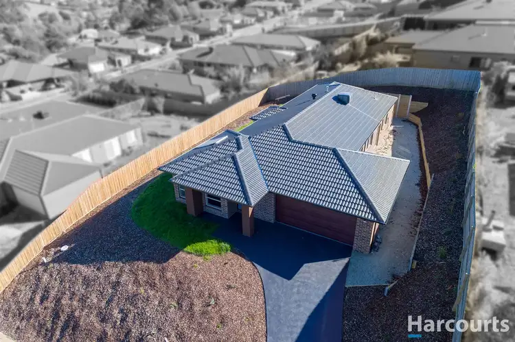 25 Kensington Square, Drouin VIC 3818