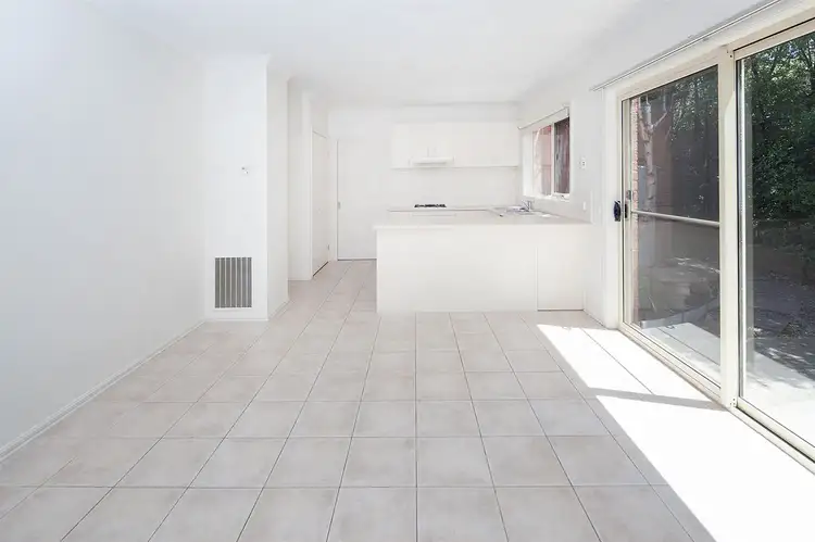 Sixth view of Homely unit listing, 3a Elana Court, Langwarrin VIC 3910