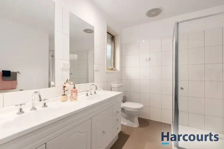 Sixth view of Homely house listing, 2 Wiluna Court, Scoresby VIC 3179
