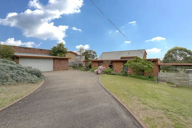 Second view of Homely house listing, 14 Pope Street, Bairnsdale VIC 3875