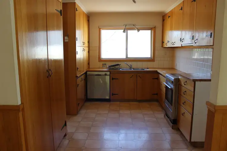 Sixth view of Homely house listing, 14 Downey Street, Alexandra VIC 3714
