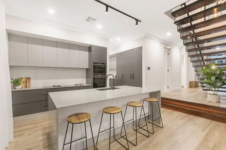 Fourth view of Homely house listing, 72 Beatrice Street, Hawthorne QLD 4171
