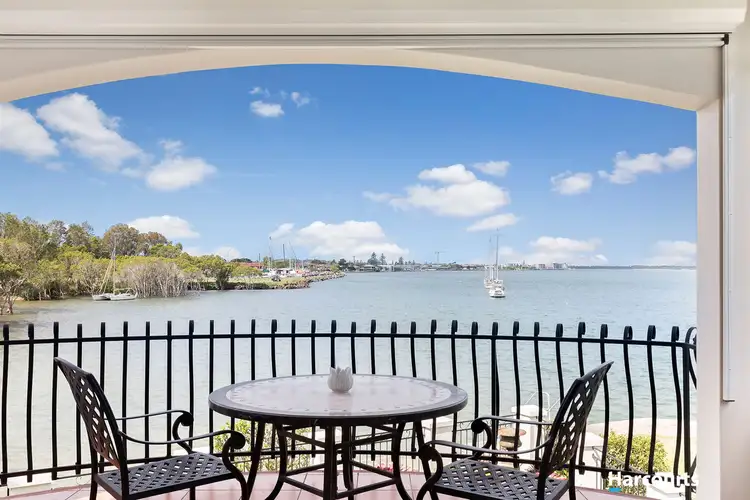 19 Waterview Court