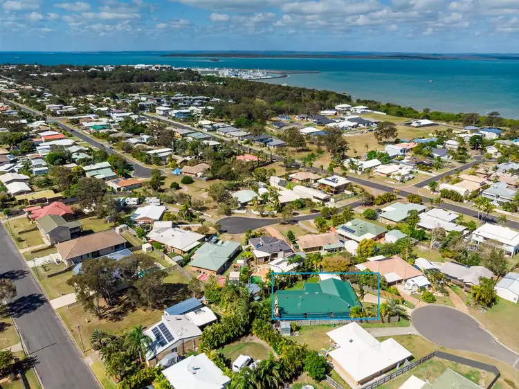 Second view of Homely house listing, 6 Seaspray Court, Urangan QLD 4655