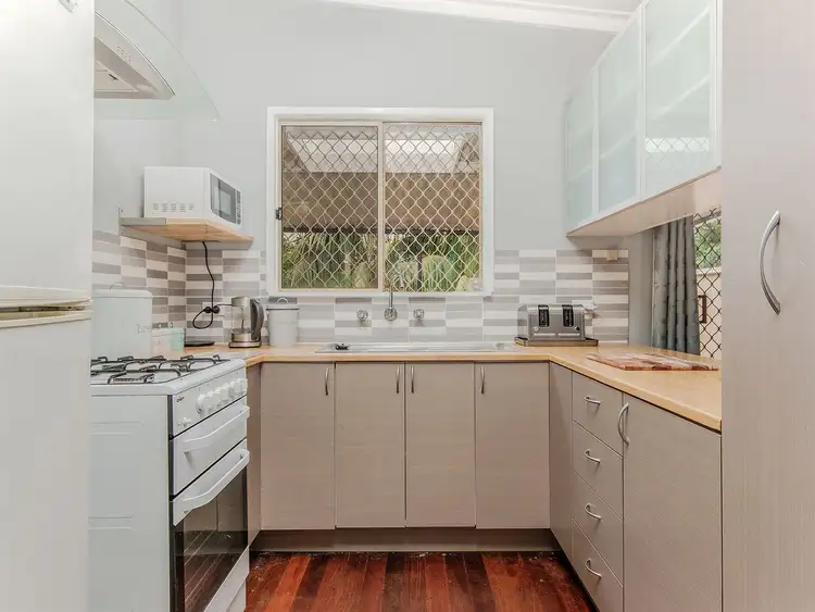 Sixth view of Homely house listing, 16 Mensa Close, Rockingham WA 6168