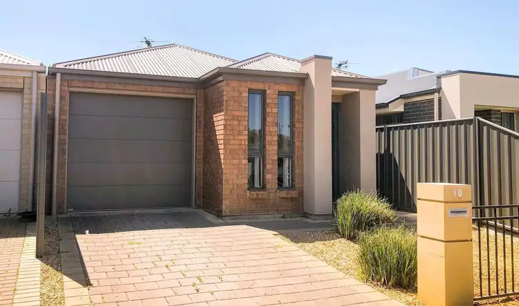 10 Torrens Street, Andrews Farm SA 5114
