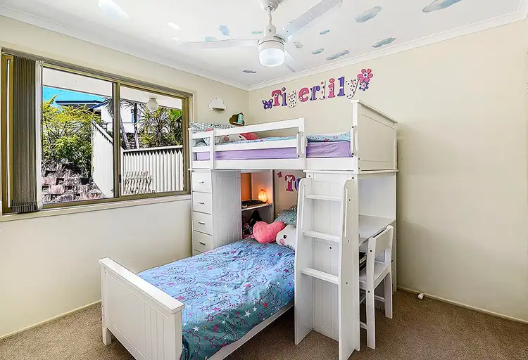 Fifth view of Homely villa listing, 5/16-22 Hollywood Place, Oxenford QLD 4210