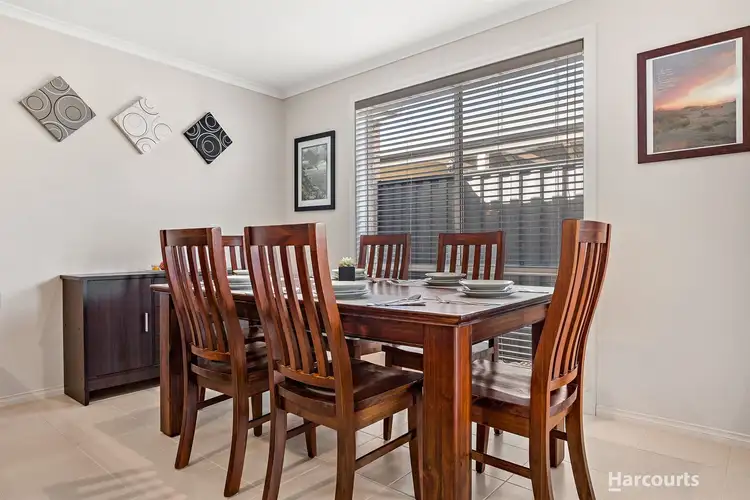 Fifth view of Homely house listing, 48 Lucerne Cct, Pakenham VIC 3810