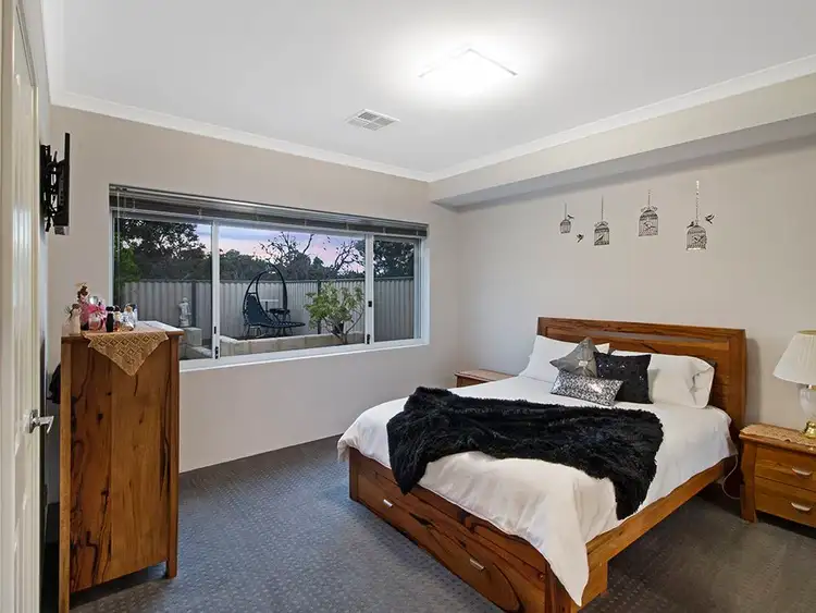 Sixth view of Homely house listing, 33 Majorelle Parkway, Aubin Grove WA 6164